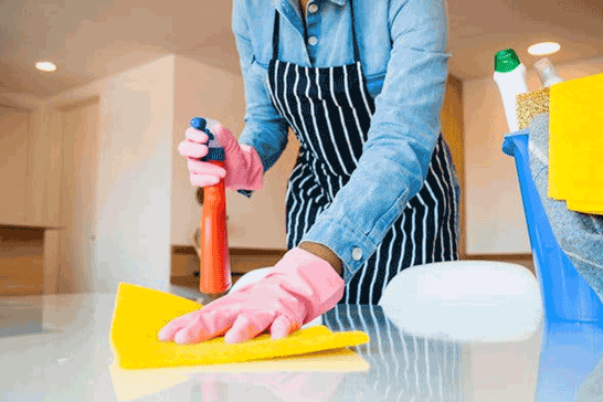 aidepourtout-entretien-nettoyage-desinfection-mutiservice-1